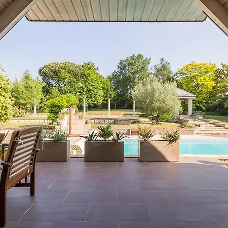 Authentique Avec Piscine Chauffee Et Jardin Paysager Pres De Nantes - Fr-1-306-962 *