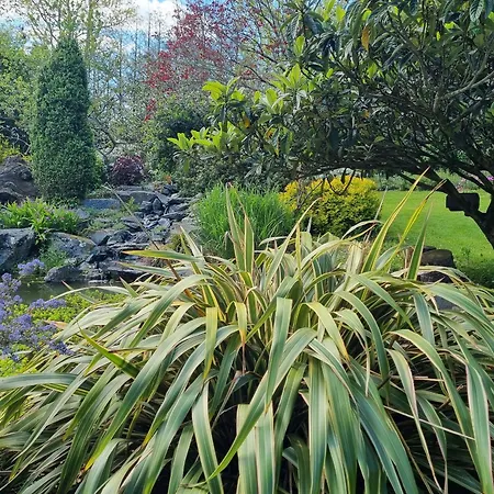 Nyaraló Authentique Avec Piscine Chauffee Et Jardin Paysager Pres De Nantes - Fr-1-306-962