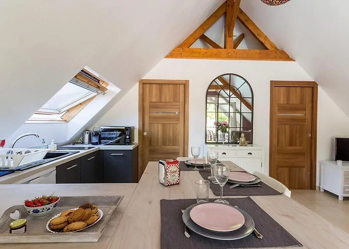 Holiday home Authentique Avec Piscine Chauffee Et Jardin Paysager Pres De Nantes - Fr-1-306-962 Saint-Etienne-de-Montluc